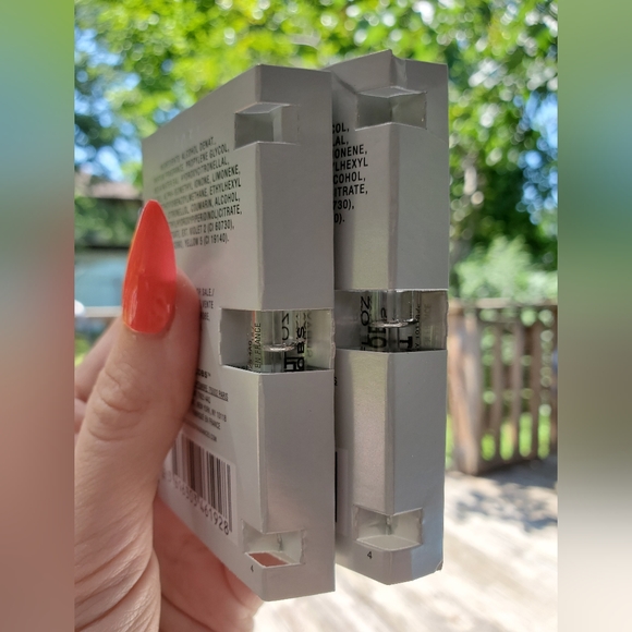 Marc Jacobs Perfect Eau De Toilette Spray Perfume x 2 Travel Sample NEW - Picture 4 of 4